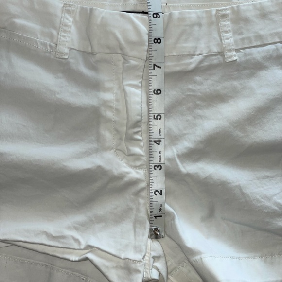 J. Crew Women’s Chino Shorts 3” - Picture 6 of 6